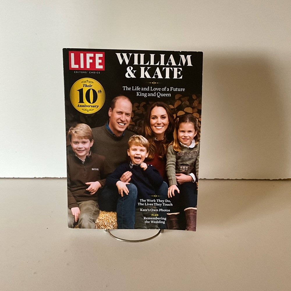 LIFE Magazine: William & Kate Special Edition Their 10th Anniversary   Paperback